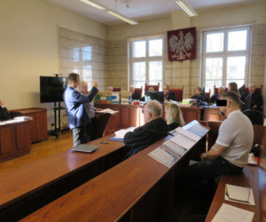 Ostry wciąż na wolności
