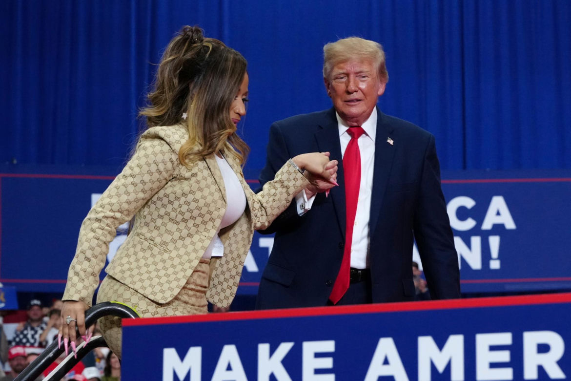 Trump nagle zaczął mówić o pupie! Nie krył zachwytu