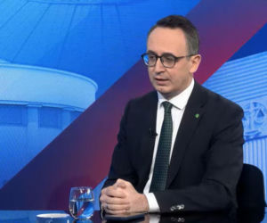 Co z Polakami, którzy utknęli na lotniskach? Jest komentarz ministra