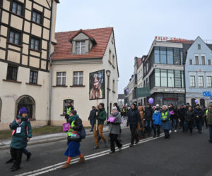 Marsz Ciszy przeszedł ulicami Jeleniej Góry