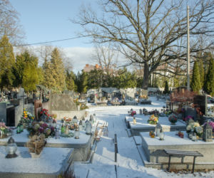 Śmierć coraz droższa! Ceny pochówków niewyobrażalnie wzrosły 