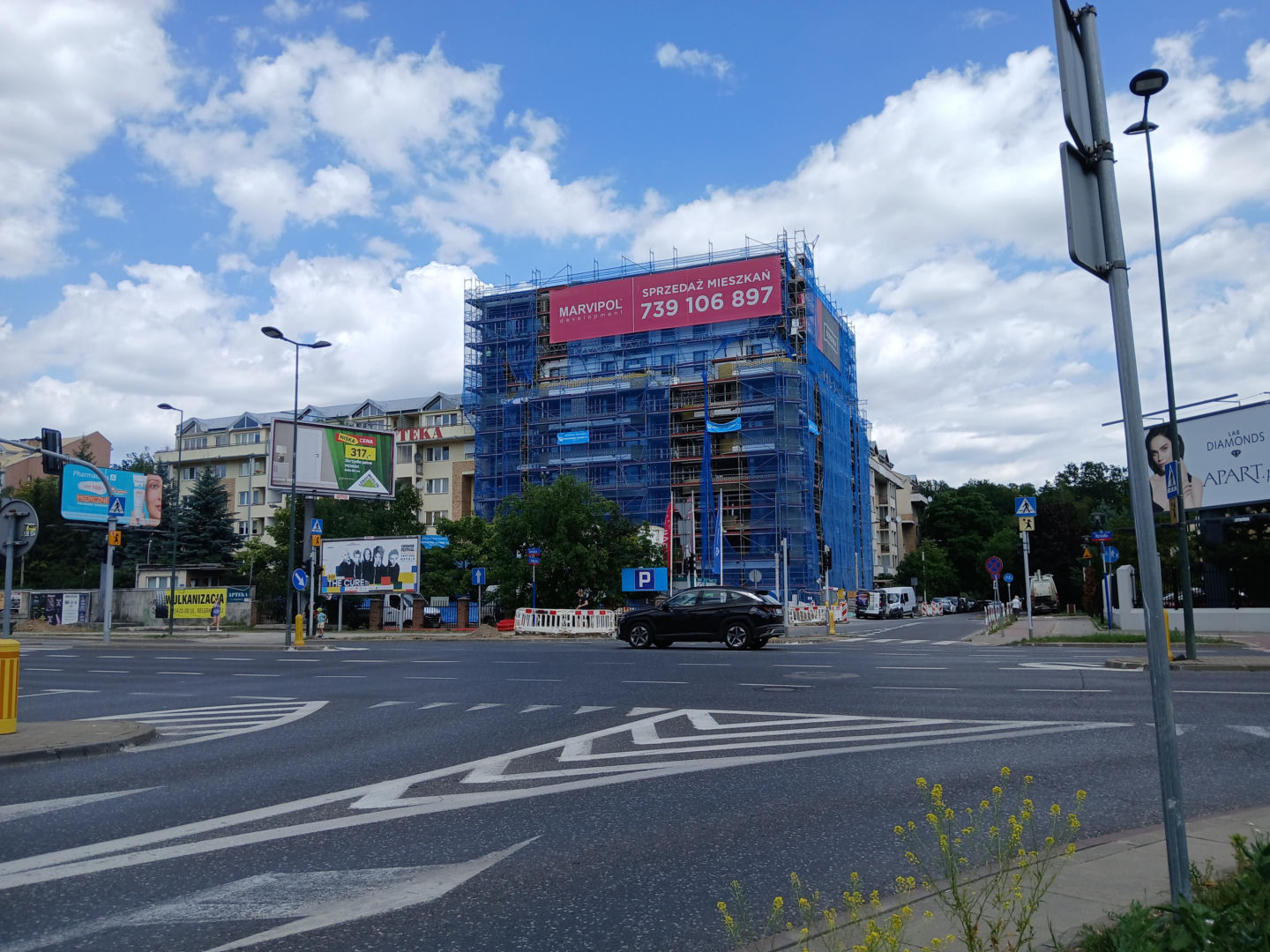 Budowa inwestycji mieszkaniowej Sengera 1 w Warszawie