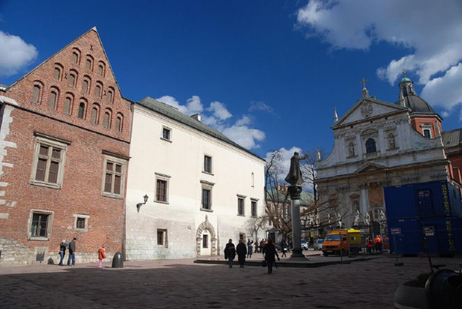 Plac św. Marii Magdaleny i pomnik Piotra Skargi w Krakowie