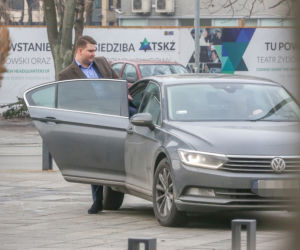 Misiewicz ma szofera, a Szyszko już nie...