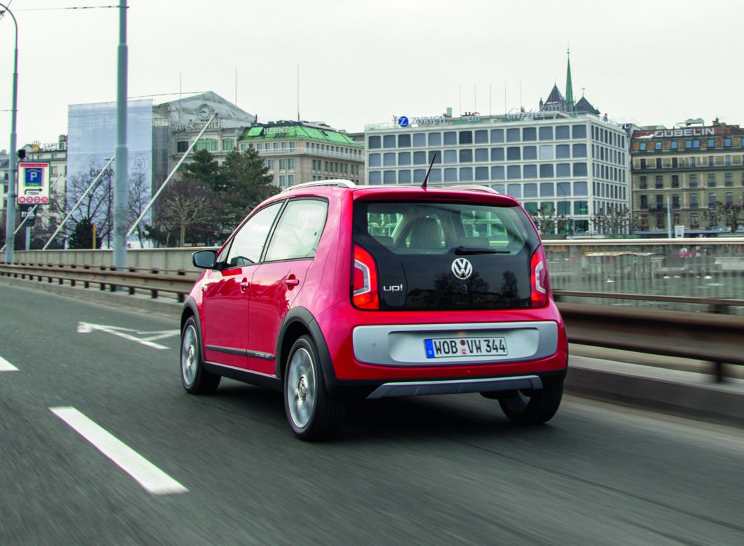 Volkswagen cross up!