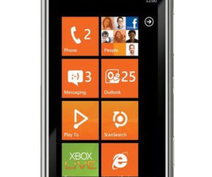 Nokia N8 z Windows Phone 7