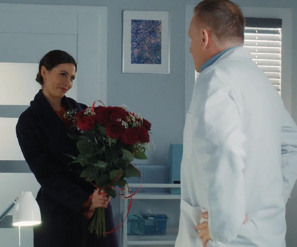 M jak miłość odc. 1921. Joanna (Dominika Sakowicz), Artur Rogowski (Robert Moskwa)