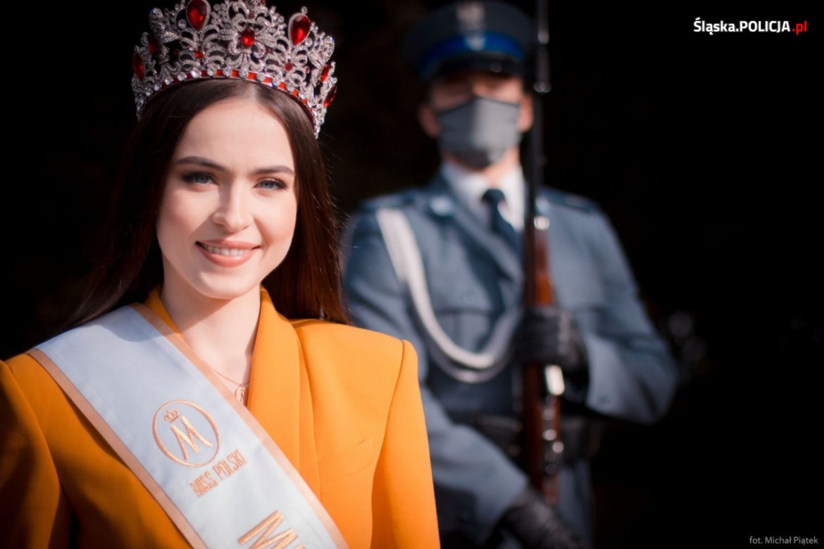 Miss Polski z Katowic wstąpiła na jeden dzień do policji. Anna Maria-Jaromin wzięła udział w teście sprawnościowym