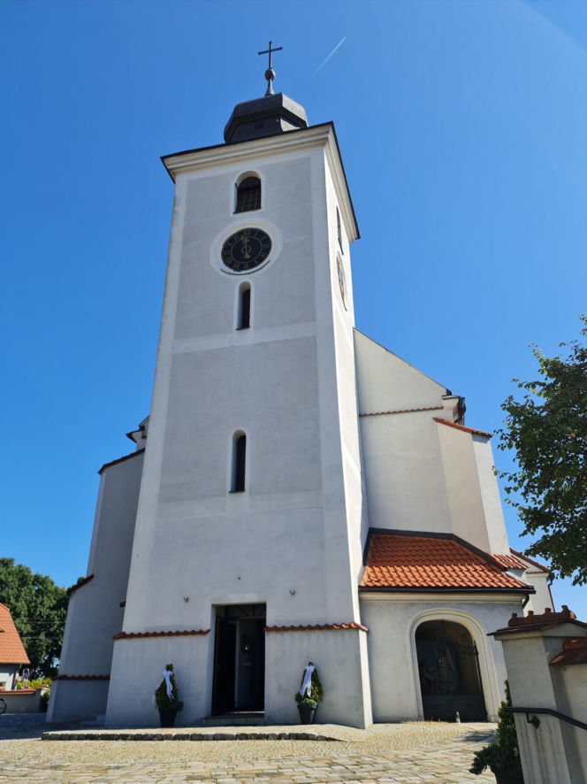 To jedno z najpiękniejszych miasteczek na Śląsku. Czaruje nie tylko rynkiem, ale też unikatowym pałacem