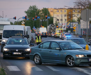 Potrącenie na pasach w Bydgoszczy! Dwie osoby poważnie ranne [ZDJĘCIA]