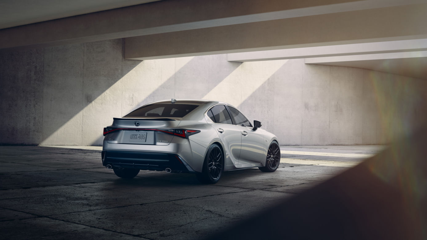 2021 Lexus IS
