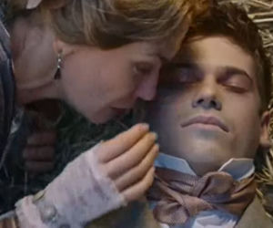 Zniewolona. Aleksiej Kosacz (Ołeksij Jarosławko), jego matka Sofia (Olga Sumska)