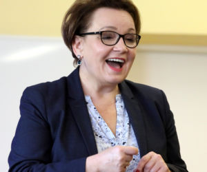 Nie dali nauczycielom sobie przyznają gigatyczne nagrody