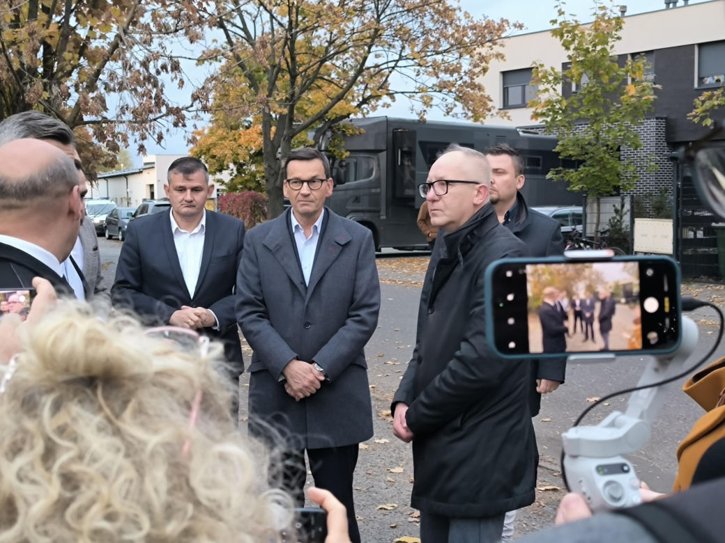 Łukasz Borowiak i Mateusz Morawiecki w Lesznie