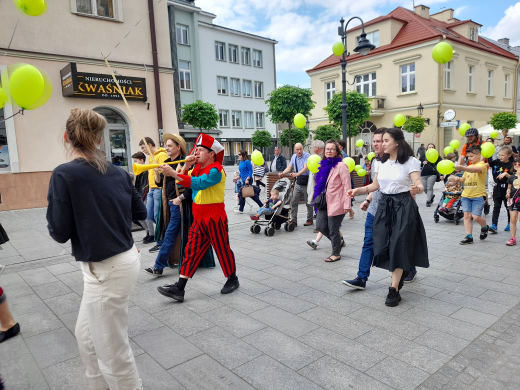 Wszyscy jesteśmy dziwni. Kolorowa parada dziwolągów przeszła przez Rzeszów