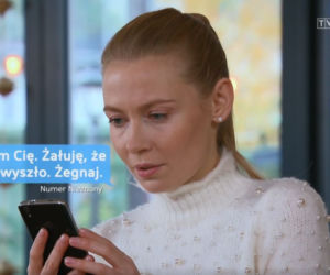 Barwy szczęścia odc. 2426. Dominika (Karolina Chapko), sms od Sebastiana (Marek Kacper Krupski)