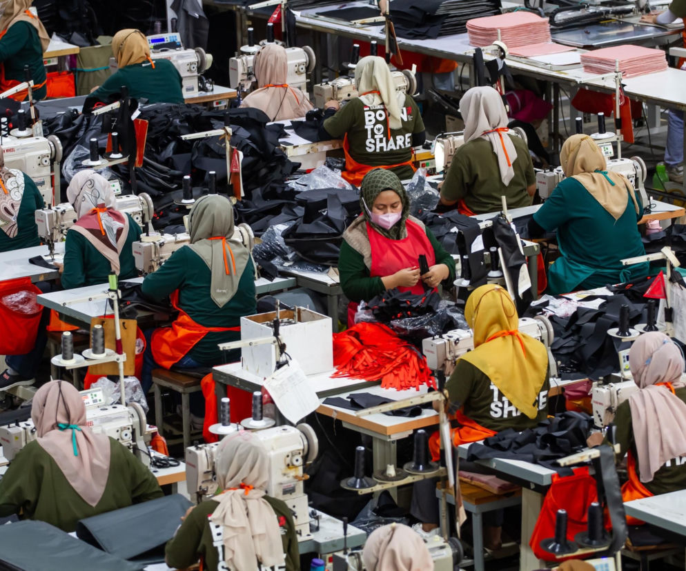 Moda w kryzysie: Dostawy utknęły!