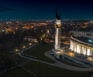 Kraków niczym Las Vegas. Takich zdjęć nocnego miasta jeszcze nie widziałeś!