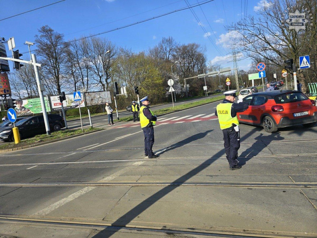 Incydenty podczas meczu Ruchu Chorzów z Legią Warszawa. Interweniowała policja