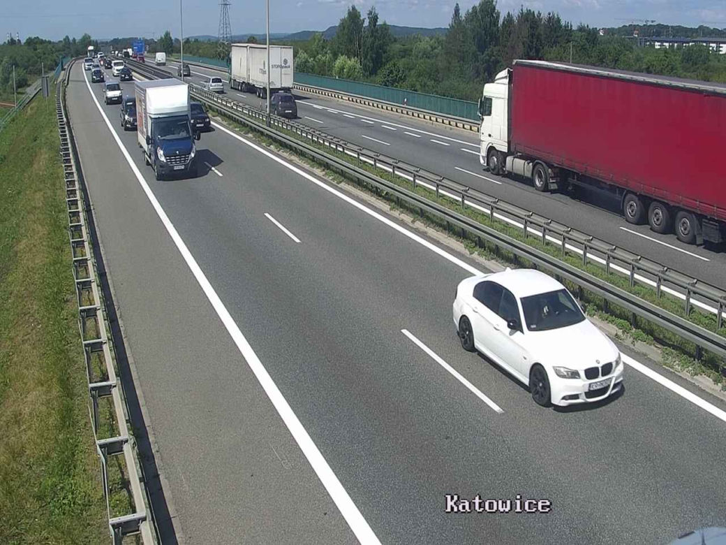 Zderzenie dziesięciu samochodów na A4 w Małopolsce