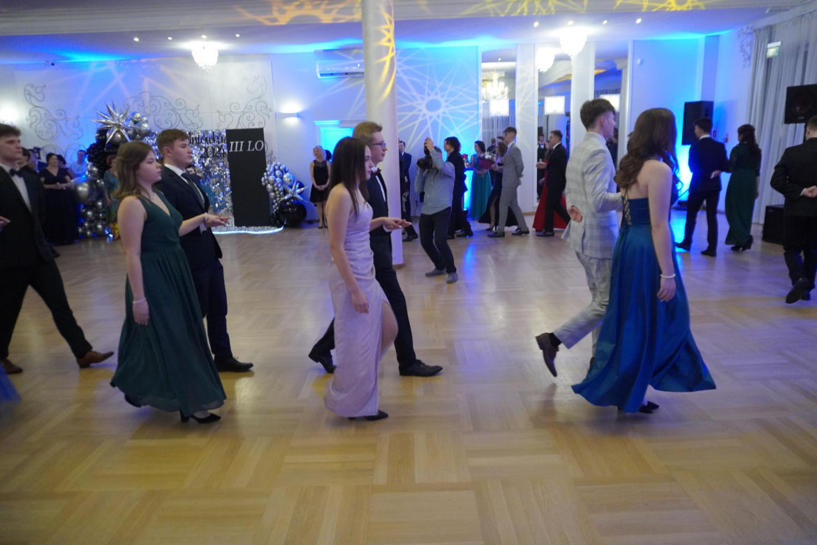 Studniówka III LO w Rzeszowie 