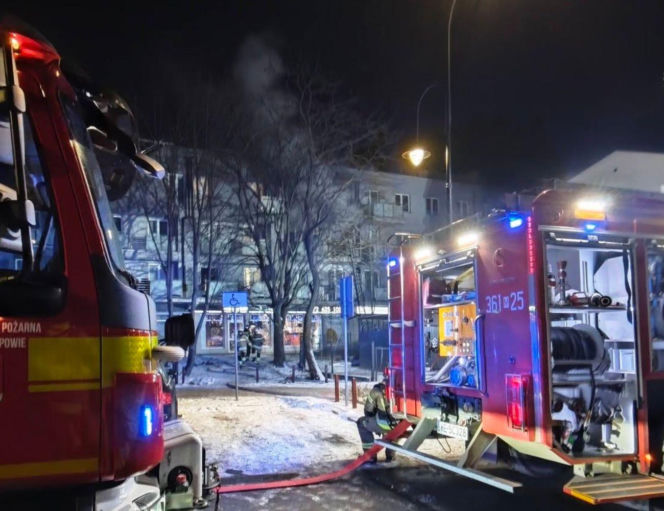 5 osób trafiło do szpitala, ewakuowano kilkadziesiąt osób. Sąsiedzi mówią o wybuchu