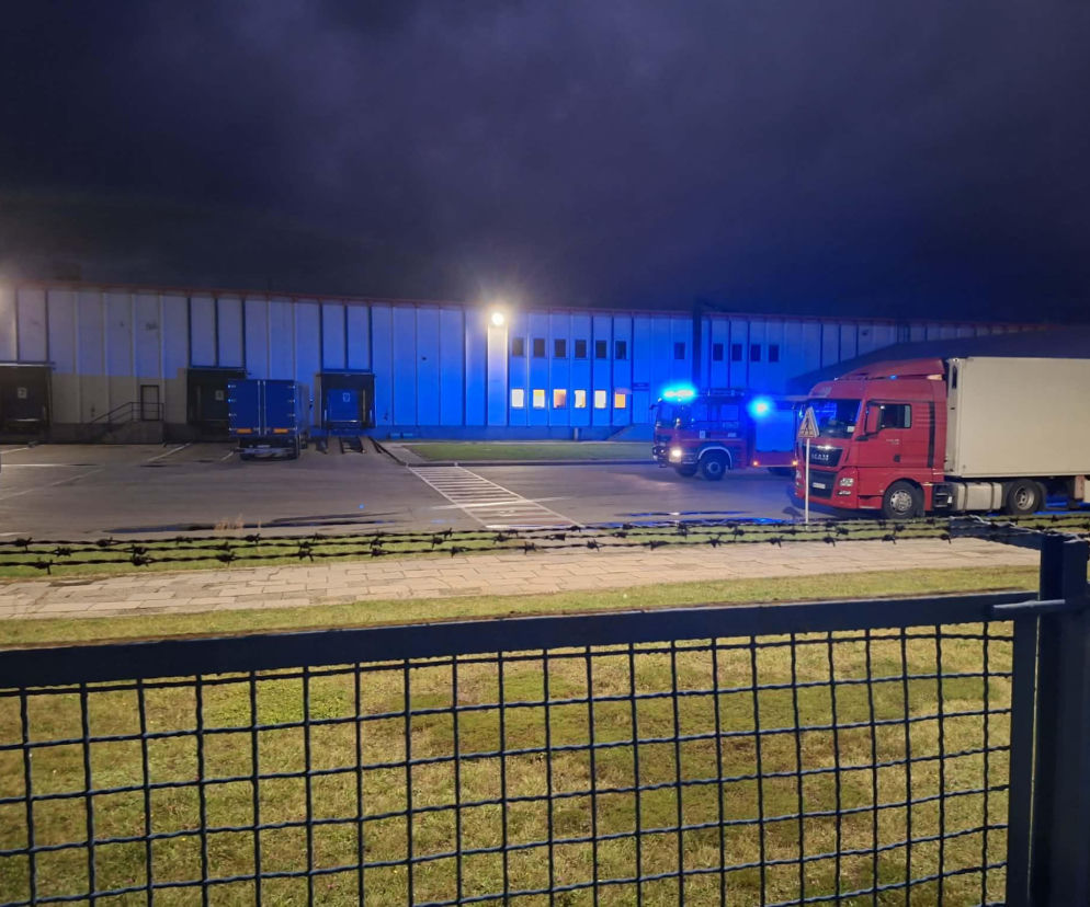 Wyciek amoniaku w zakładach mięsnych w Starachowicach. Ewakuowano 130 osób, jedna trafiła do szpitala