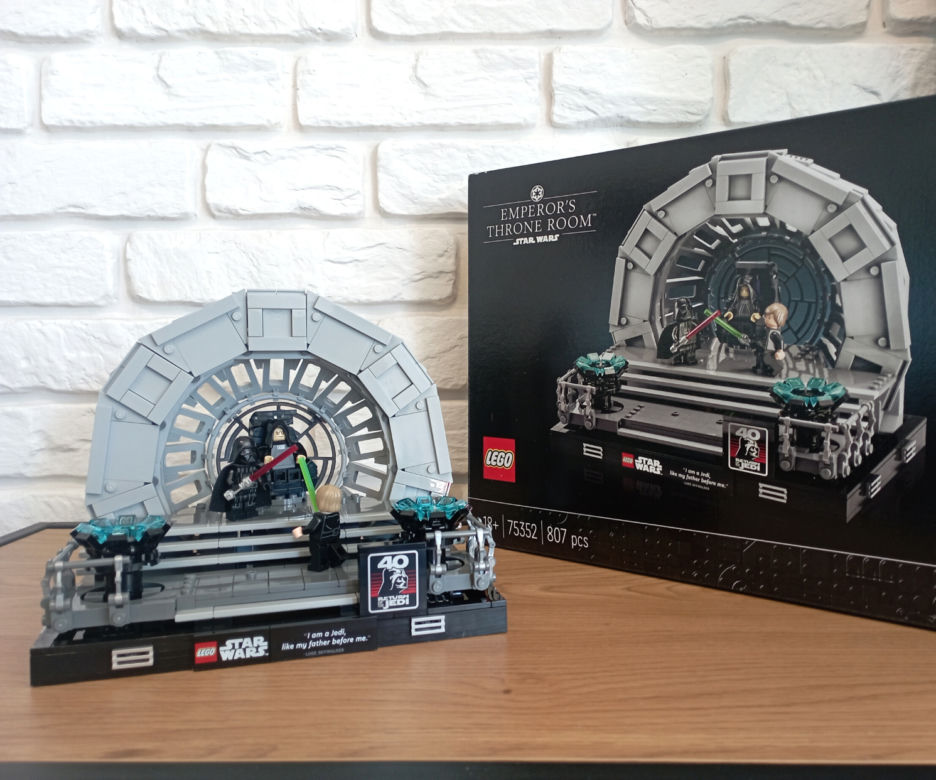 LEGO diorama Star Wars