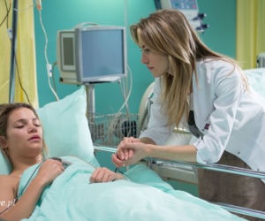 Na dobre i na złe odc. 551. Hana Goldberg (Kamilla Baar), Paula (Kamilla Baar)