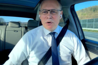 Mularczyk z PiS o Orbanie: Broni suwerenności niepodległości Węgier 