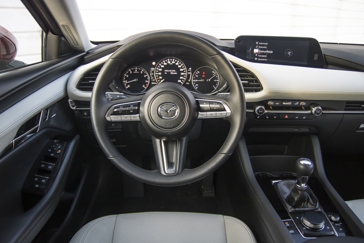 Mazda 3 Sedan 2.0 SKYACTIV-X 180 KM 6MT Enso