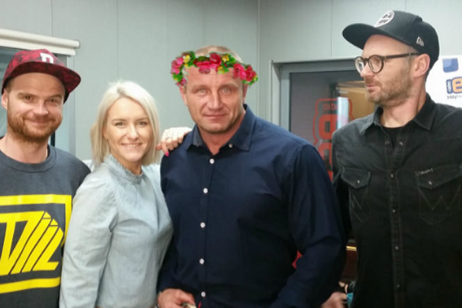 Pudzian chciał wyjść na ring do piosenki Szła dzieweczka do laseczka?!