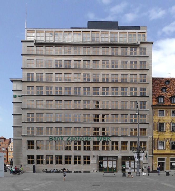 Wieżowiec Miejskiej Kasy Oszczędności we Wrocławiu
