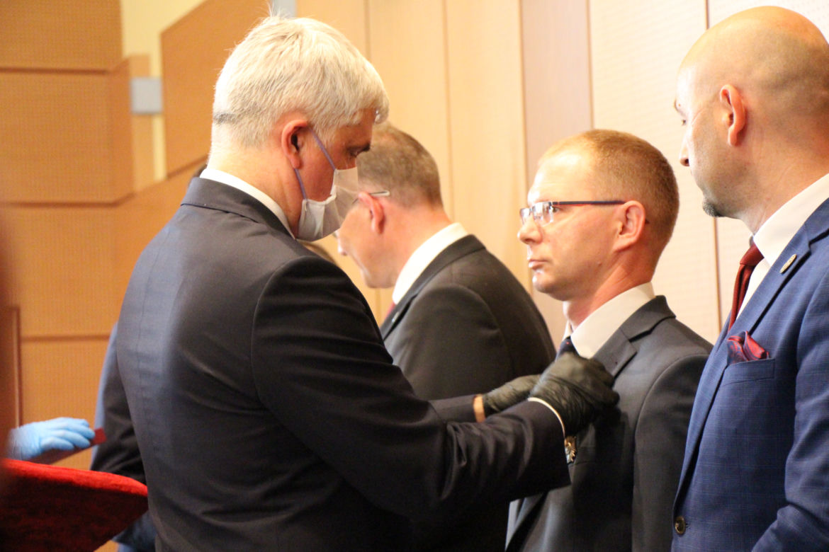 Podlaskie. Prezydent RP Andrzej Duda przyznał państwowe odznaczenia samorządowcom