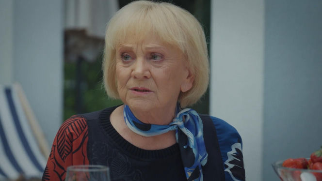 M jak miłość, odcinek 1895. Kisielowa (Małgorzata Rożniatowska)