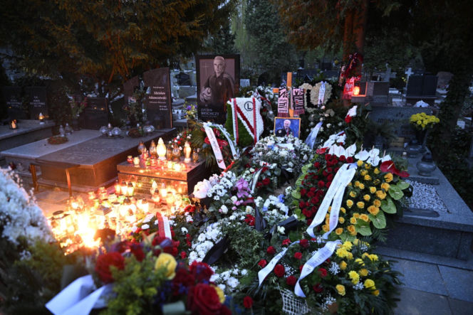 Tak wygląda grób Jacka Magiery po pogrzebie