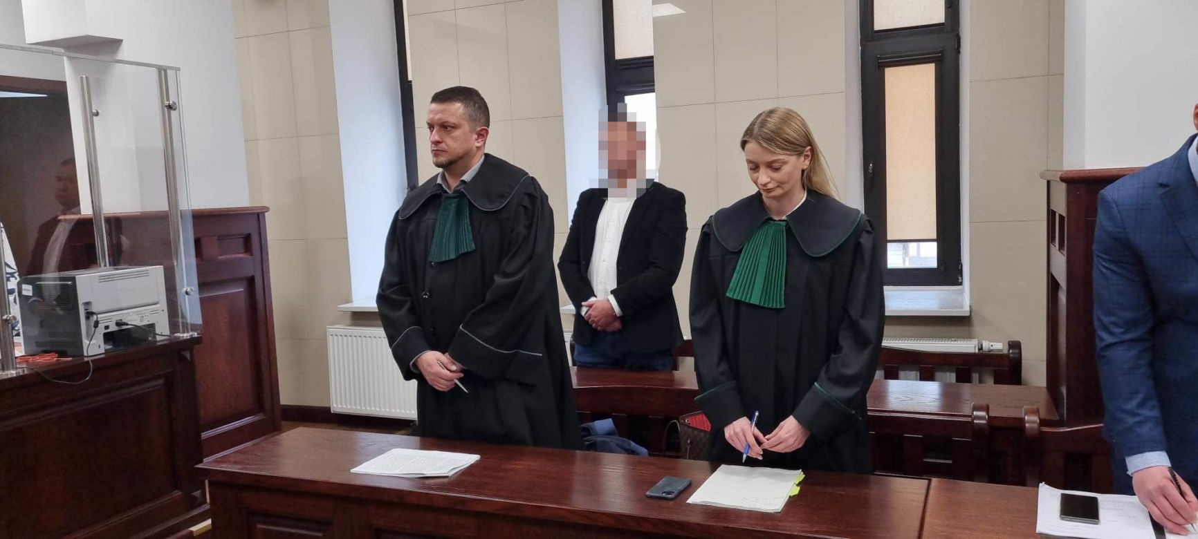 Proces byłych policjantów oskarżonych o branie łapówek. Jest wyrok