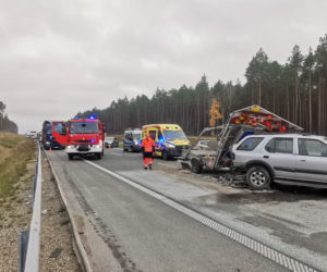 Wypadek na S5 w Pawłówku pod Bydgoszczą. Jedna osoba ranna [ZDJĘCIA]