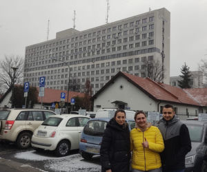 Tarnowscy policjanci pomogli kobiecie dostać się do Krakowa