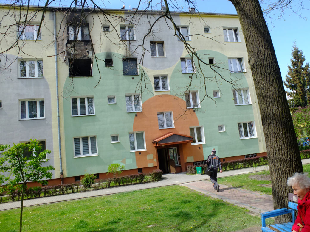 Emeryt mógł wysadzić cały blok w powietrze