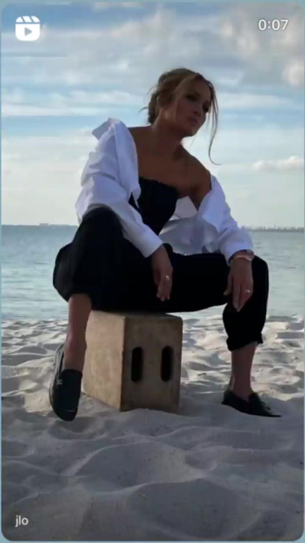 NAJSEKSOWNIEJSZE zdjęcia JLo. GALERIA GIGANT