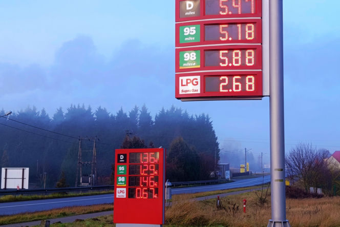 Ceny paliwa w Lubieszynie przy granicy z Niemcami