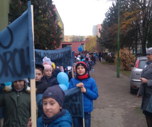 30 lat Konwencji Praw Dziecka. Uczniowie z radomskiej szkoły uczcili ważną datę