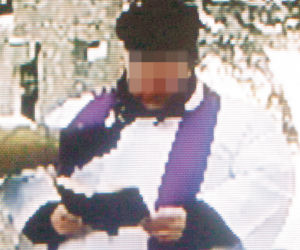 Przez pazernego księdza  żyjemy w grzechu
