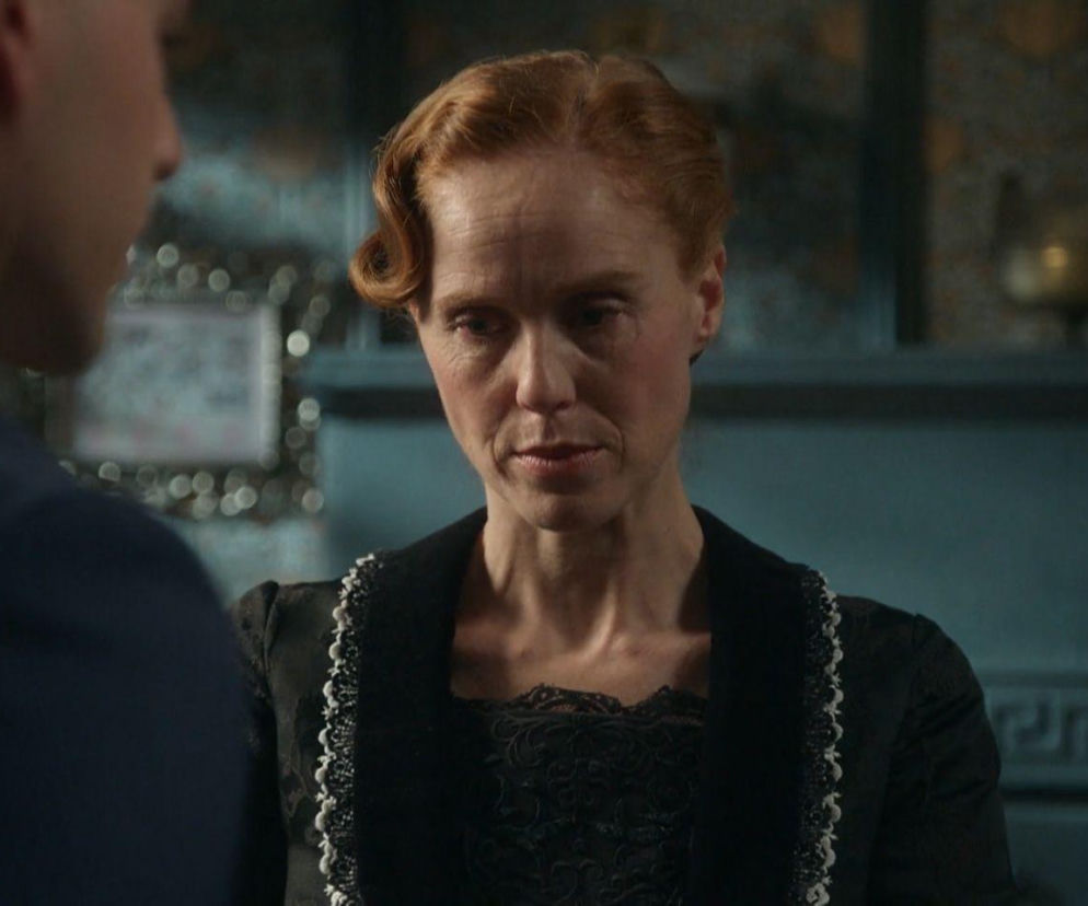 La Promesa - pałac tajemnic, odcinek 340: Pia odkrywa, do kogo tak naprawdę dzwoniła Candela