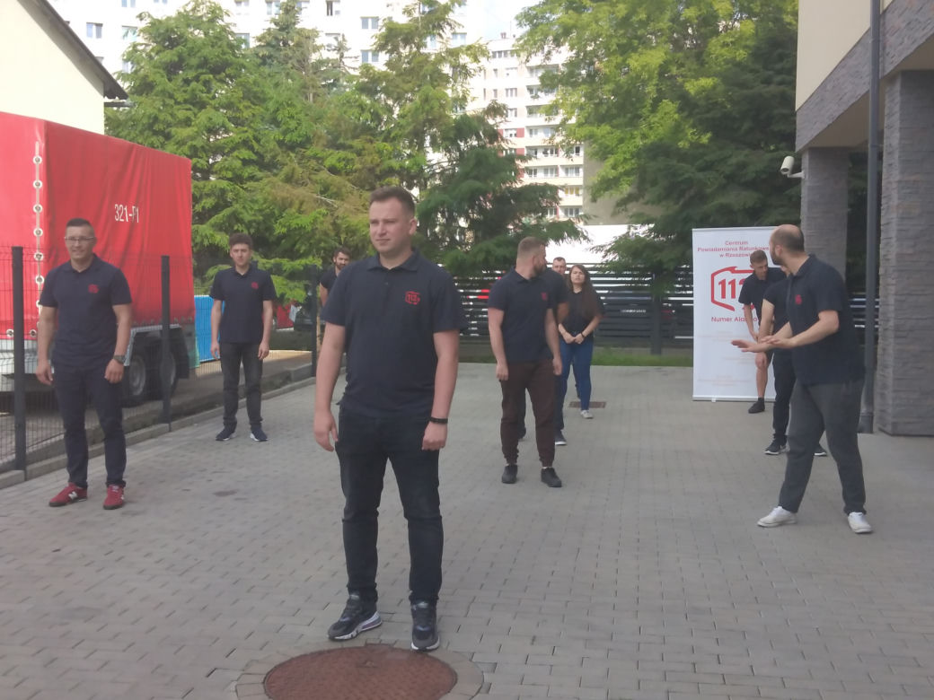 operatorzy 112 z Rzeszowa pompowali dla chorych dzieci