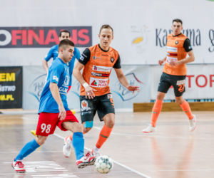 FC KJ Toruń - Piast Gliwice 2:5