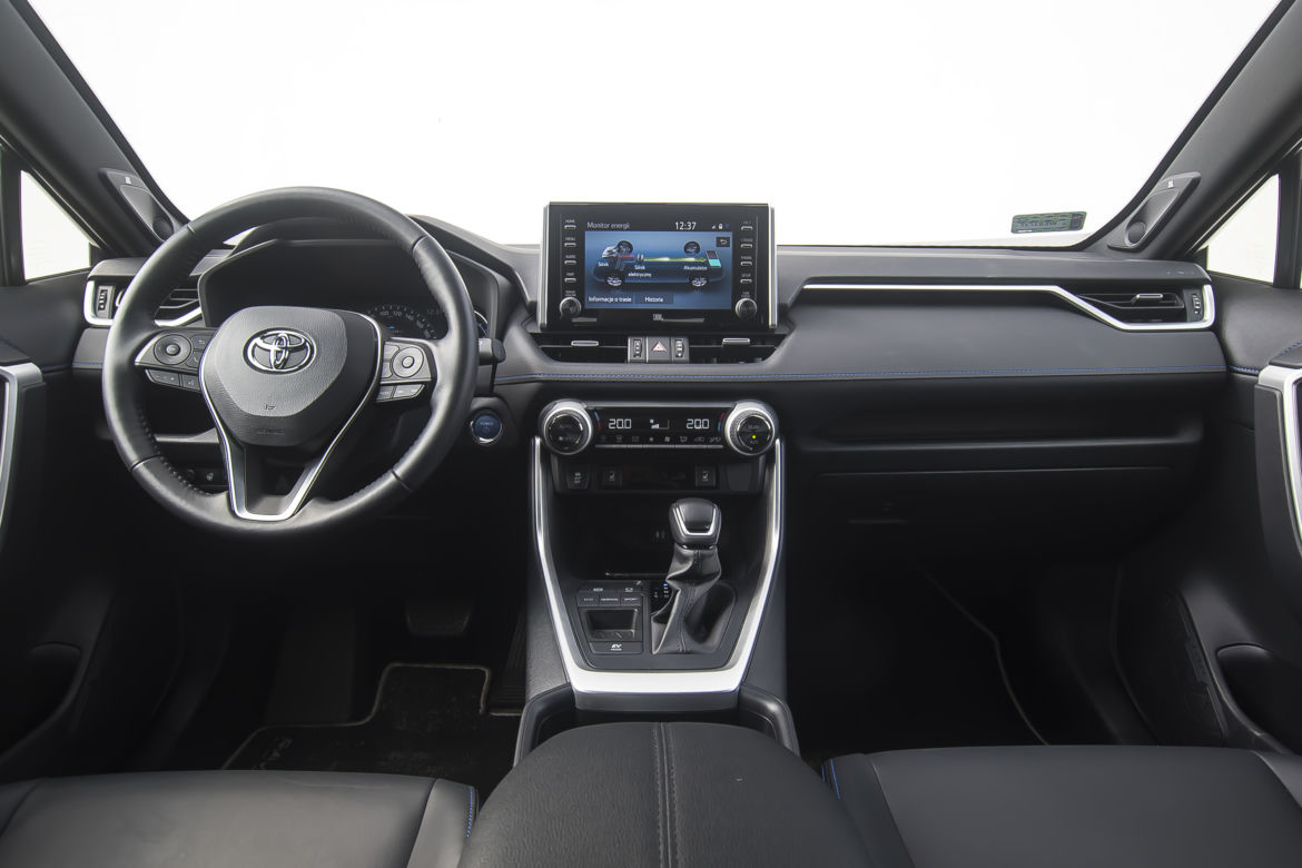 Toyota RAV4 2.5 Hybrid Dynamic Force
