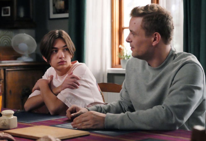 "Barwy szczęścia", odcinek 3337: Zdemaskowana Renata wpada w panikę, gdy diler odcina jej dostęp do narkotyków