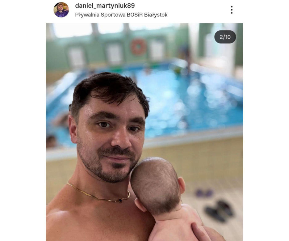 Syn Daniela Martyniuka to jego kopia. Spędził czas na basenie z Faustyną i Florianem